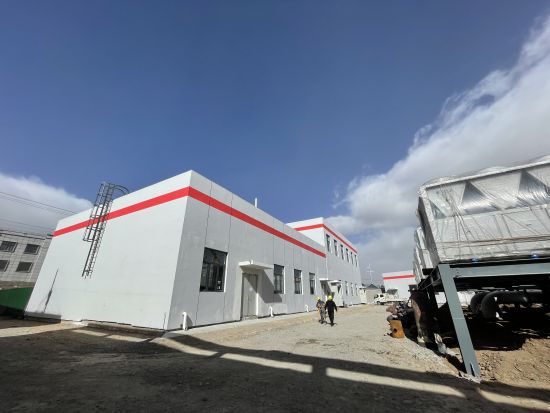 图为星空tiyu兴海清洁能源有限公司子科滩镇、河卡镇项目建成开始供热。曹有山 摄